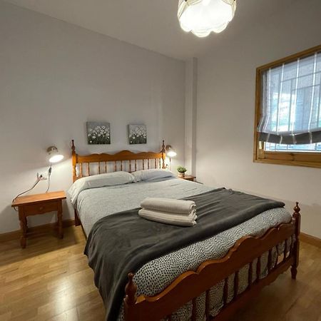 Apartamento Capelot Jaca Exterior photo